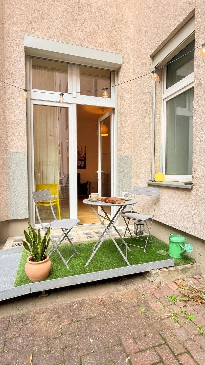 Möbliertes Loft im Prenzlauer Berg – EG-Wohnung am Helmholtzplatz, rollstuhlfreundlich, 10437 Berlin (Pankow Prenzlauer Berg)