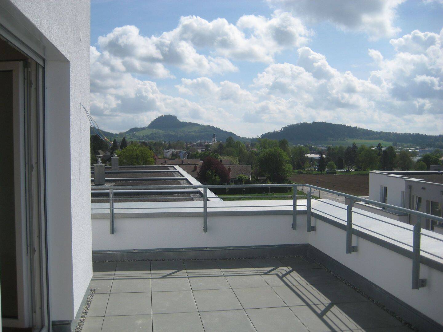 Reihen-Eckhaus im Neubaugebiet westlich von Hilzingen, 78247 Hilzingen