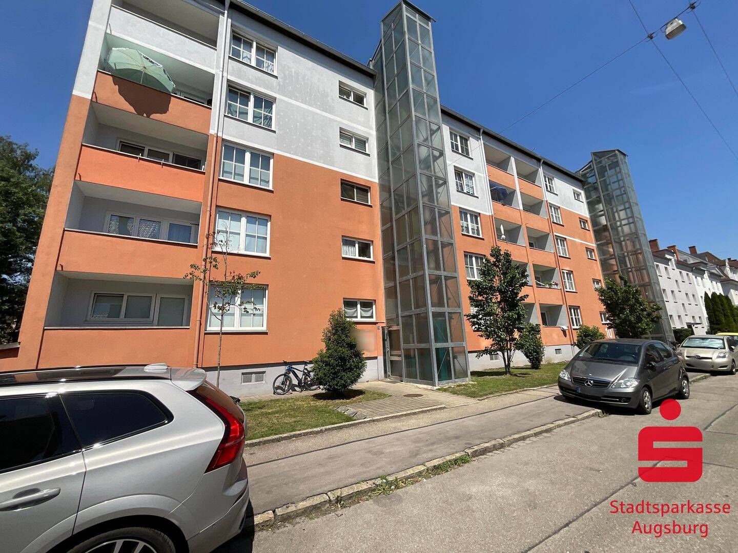 2-Zimmer-Wohnung in zentraler Lage, 86157 Augsburg (Kriegshaber Pfersee)