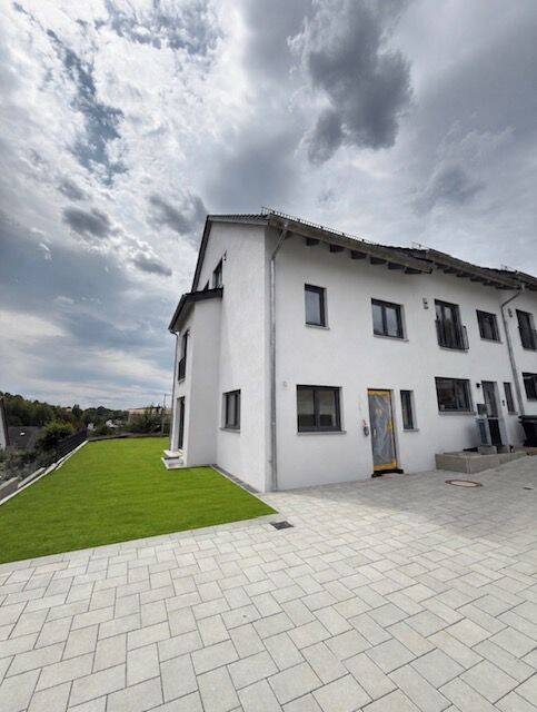 Provisionsfrei !  REH/ RMH – in schöner Siedlungslage zu verkaufen, 93080 Pentling