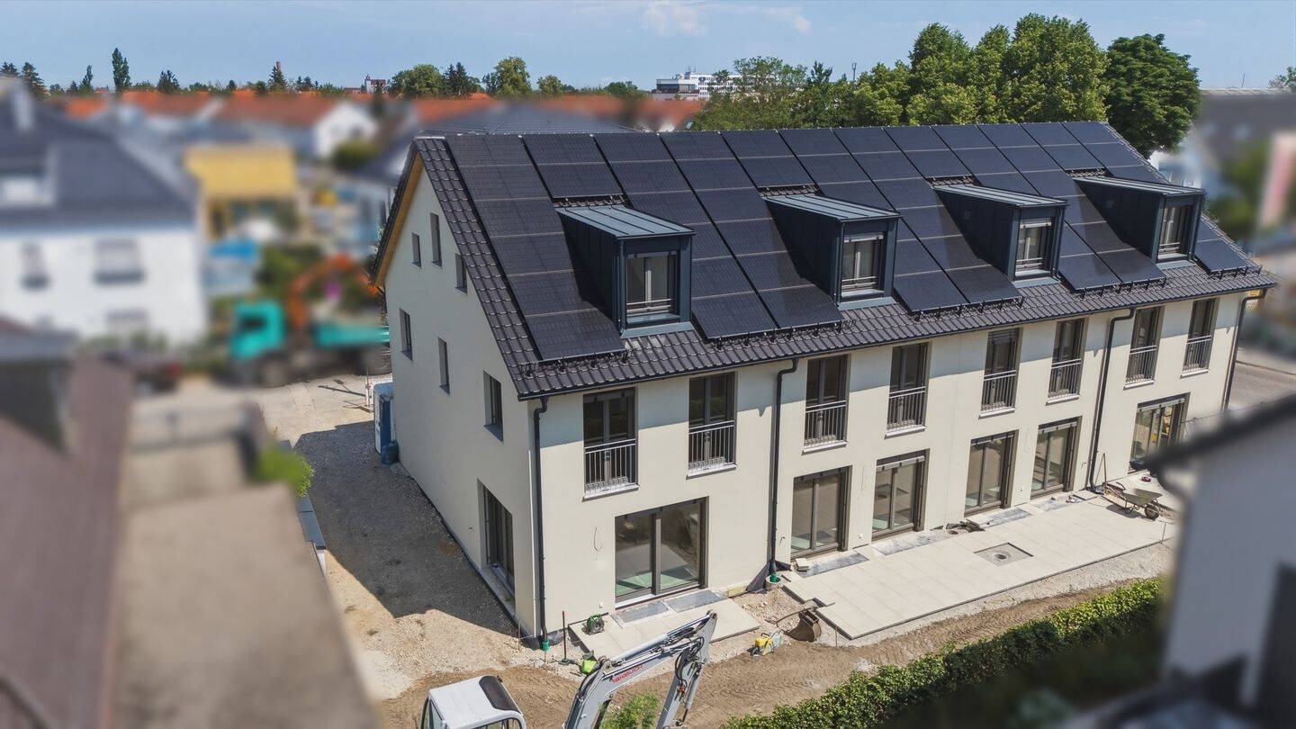 Schönes Reiheneckhaus in München-Untermenzing/Allach