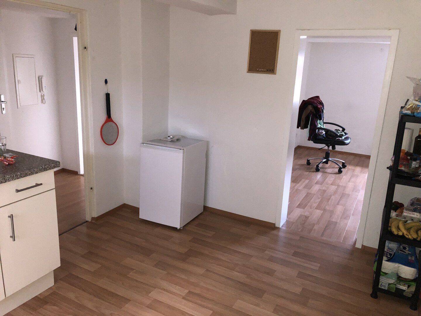 2-ZKB im EG, Bad mit Dusche, WC separat – (WG geeignet), 35041 Marburg