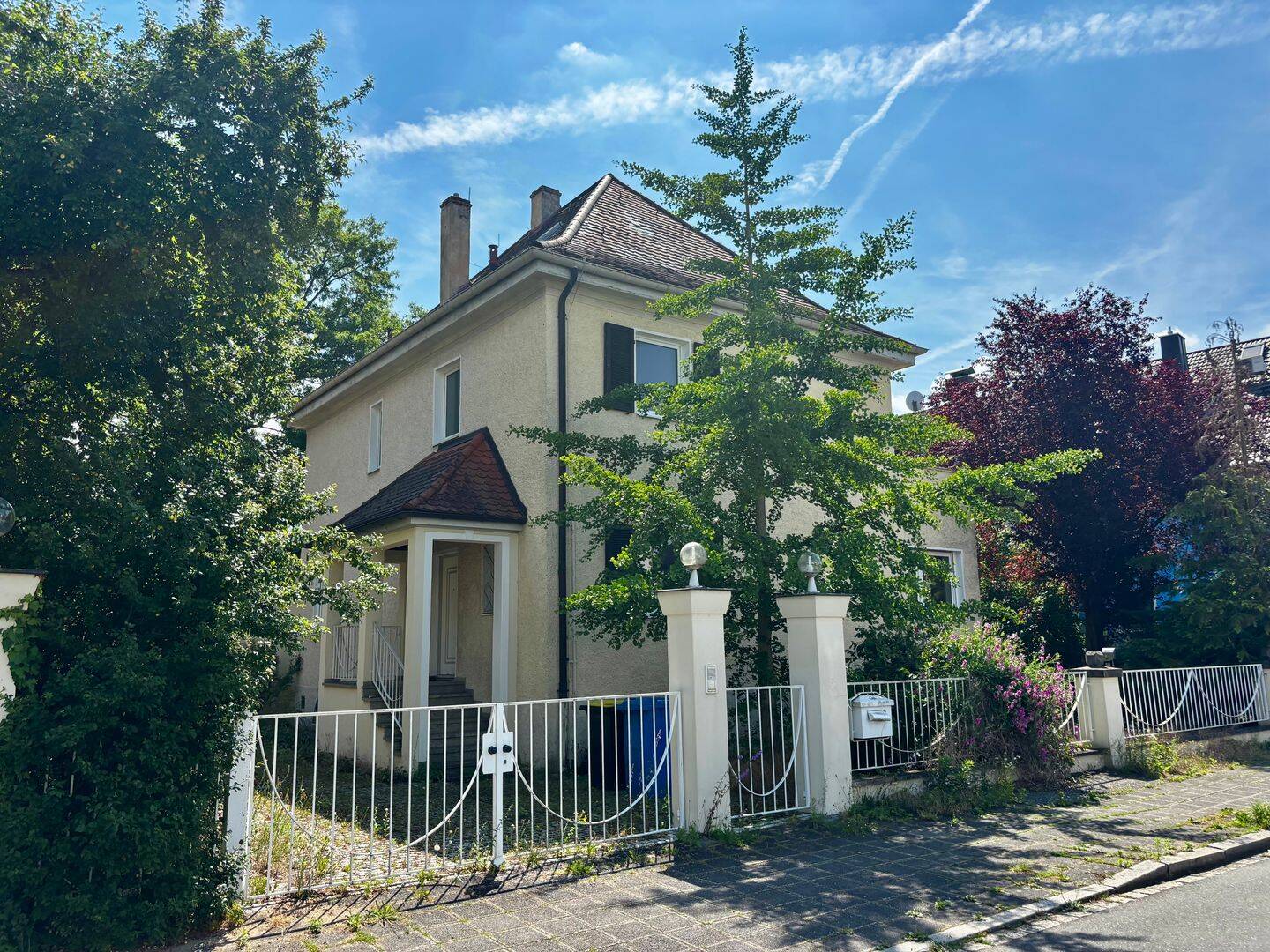 Provisionsfrei – Villengrundstück in begehrter Lage von Eibach, 90451 Nürnberg (Eibach Hafen Maiach Reichelsdorf Röthenbach bei Schweinau)