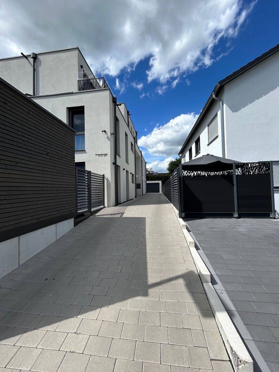 Exklusive 2-Zimmer-Neubau-Souterrainwohnung | 82 m² | EBK | A+ | Herrenberg-Oberjesingen, 71083 Herrenberg