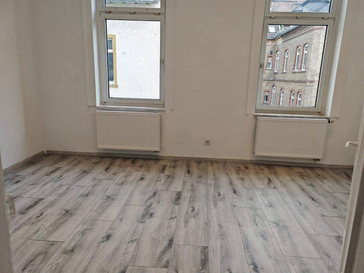 NEU SANIERTE 3 ZW WOHNUNG EBK MIT WASCHMASCHINE DUSCHBAD 1.BEZUG MORITZSTR NEBEN FRESENIUS INSTITUT BUS GEGENÜBER HAUS FUSSLÄUFIG FUSSGÄNGERZONE, 65185 Wiesbaden (Wiesbaden)