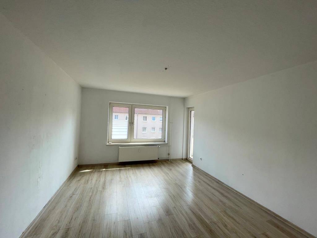 Freundliche 3-Zimmer-Wohnung mit Balkon in Menden Platte Heide, 58708 Menden (Sauerland)