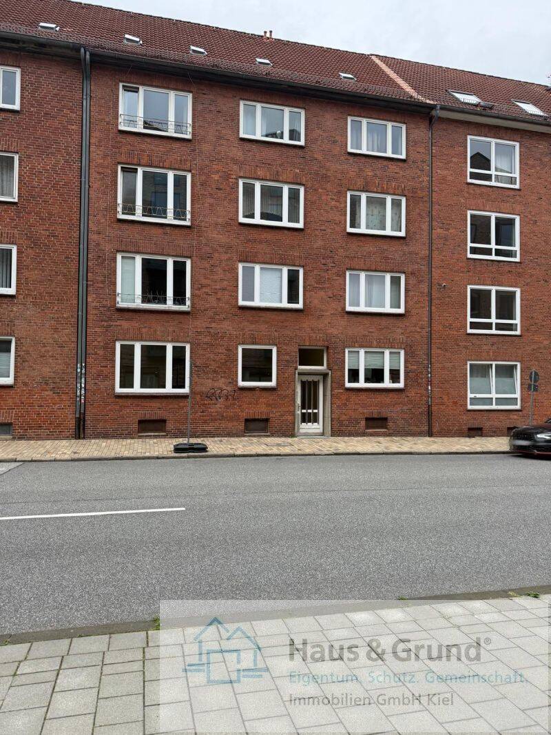 2-Zimmer Wohnung in guter Lage zu vermieten!, 24105 Kiel (Blücherplatz Brunswik Düsternbrook)
