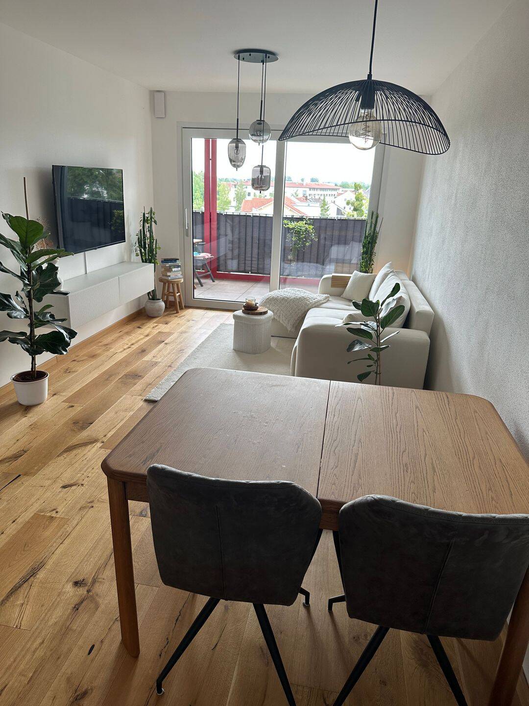 Helle 2-Zimmer-Wohnung mit schönem Ausblick über Deggendorf, 94469 Deggendorf