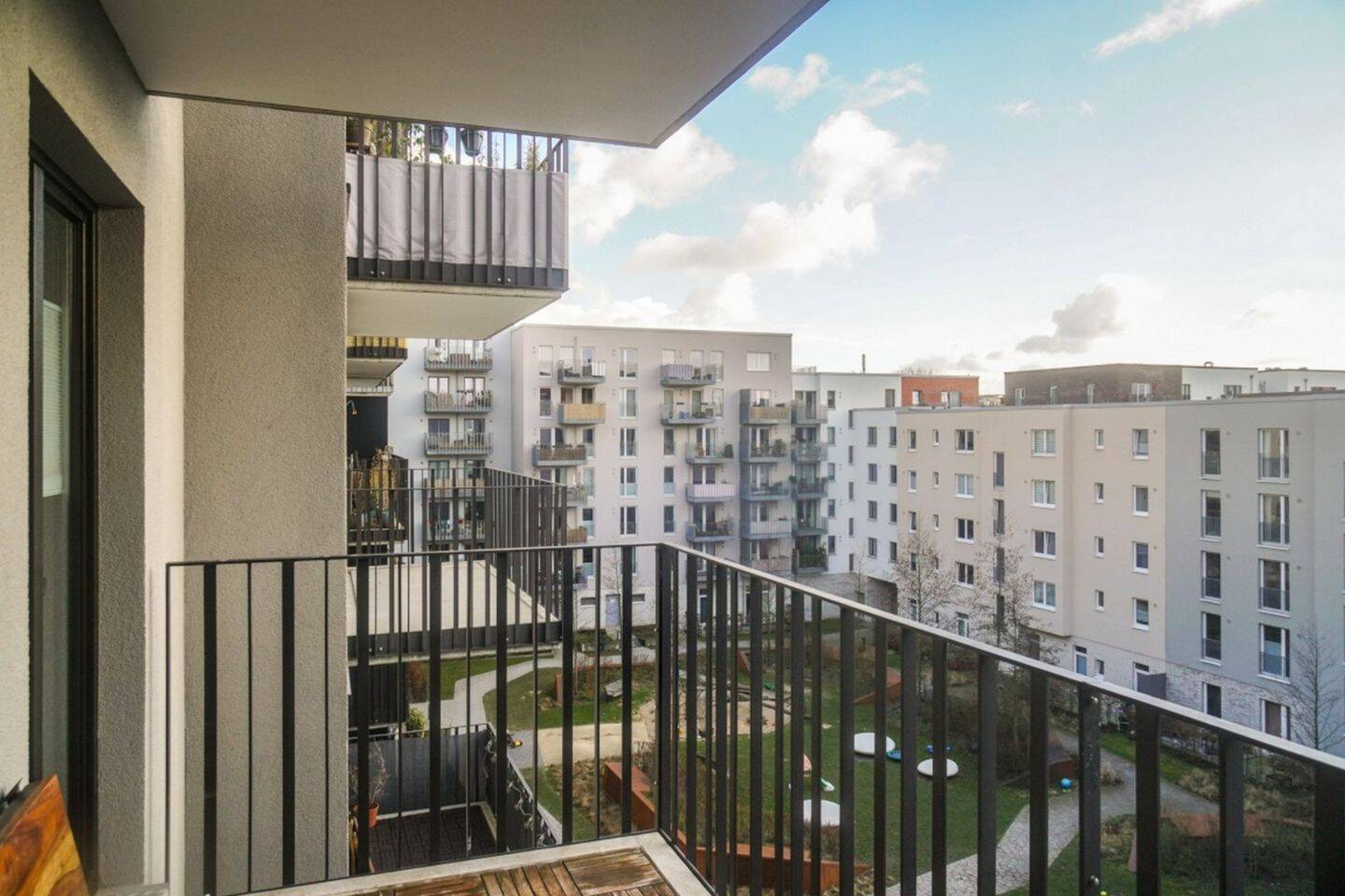 Attraktive 2 ZWG mit Balkon in einer gepflegter Wohnanlage, 22765 Hamburg (Altona Altona-Altstadt Altona-Nord Ottensen)