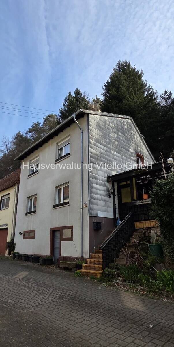 BIETERVERFAHREN Ein- bis Zweifamilienhaus mit großem Grundstück in Wiesbach, 66894 Wiesbach