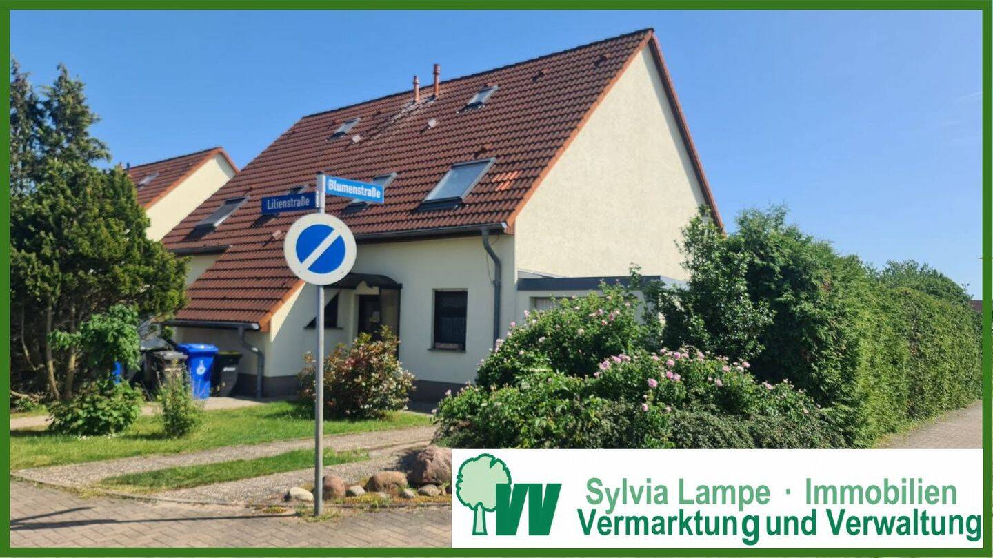Doppelhaus mit Garage  und großem Garten zu vermieten, 39221 Bördeland