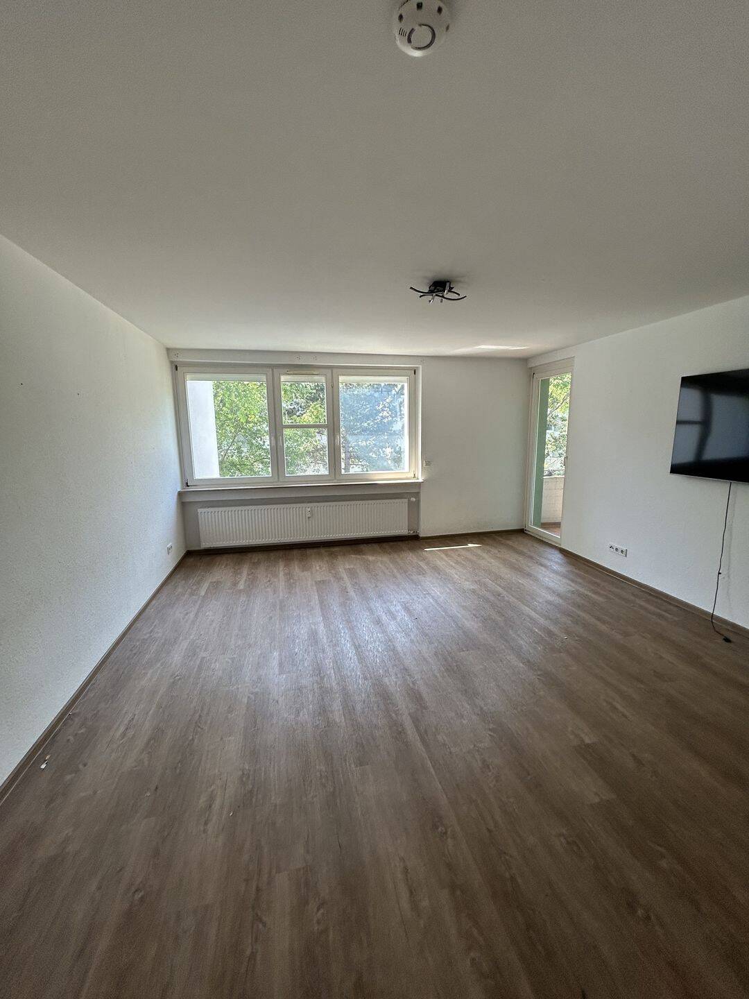 “Im Schammat” – 3 Zimmer, Küche, Bad Wohnung mit Loggia!, 54294 Trier
