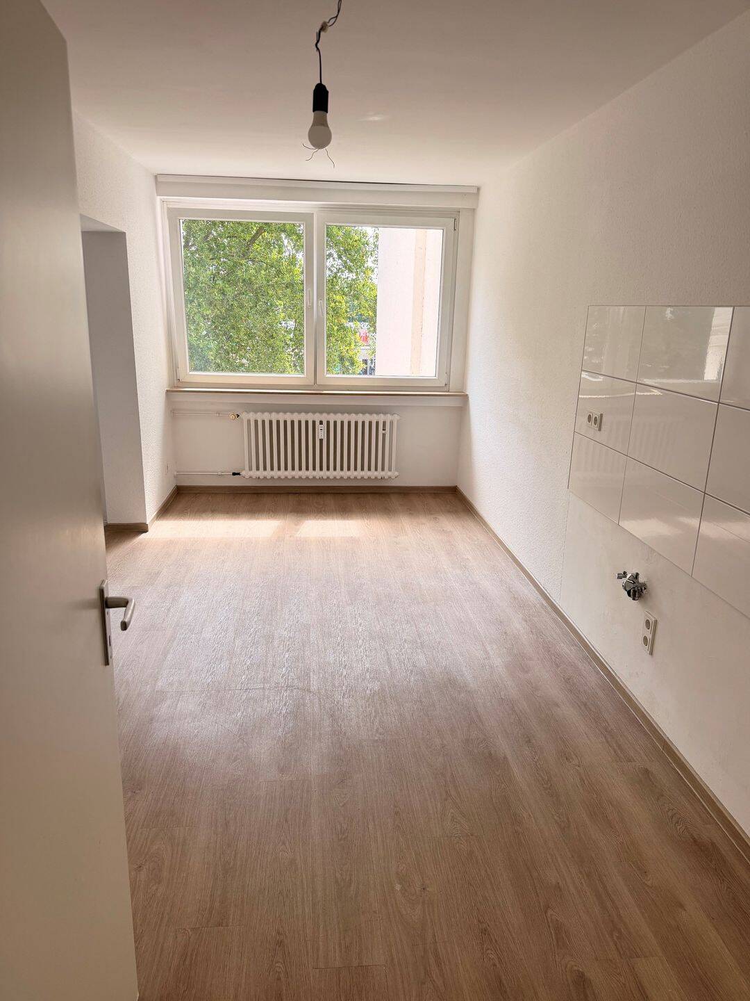 Nur mit WBS! Renovierte 3 Zimmer-Küche-Bad Wohnung ab sofort verfügbar!, 54294 Trier