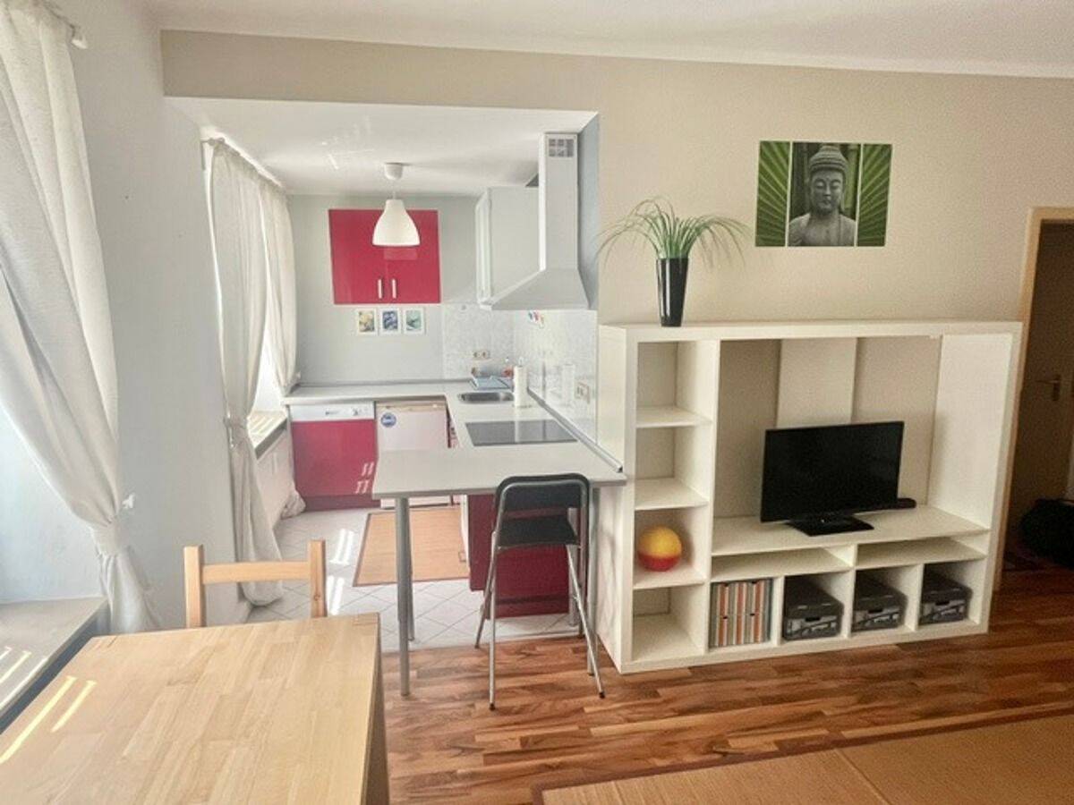 VOLL MÖBLIERT! Gepflegte Singlewohnung in der Ottostraße, 99092 Erfurt