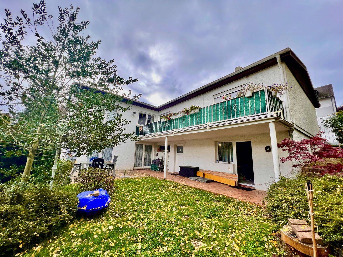 2Zimmer-Wohnung mit Küche, Terrasse, 2 Bädern in beliebter Wohnlage nahe Schwimmbad/Schulzentrum Konz, frei ab sofort, 54329 Konz
