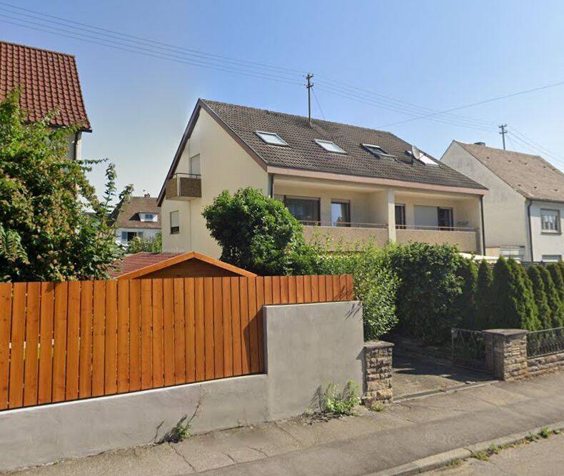 Attraktive Doppelhaushälfte mit durchdachtem Grundriss und Terrasse in Ludwigsburg, 71636 Ludwigsburg