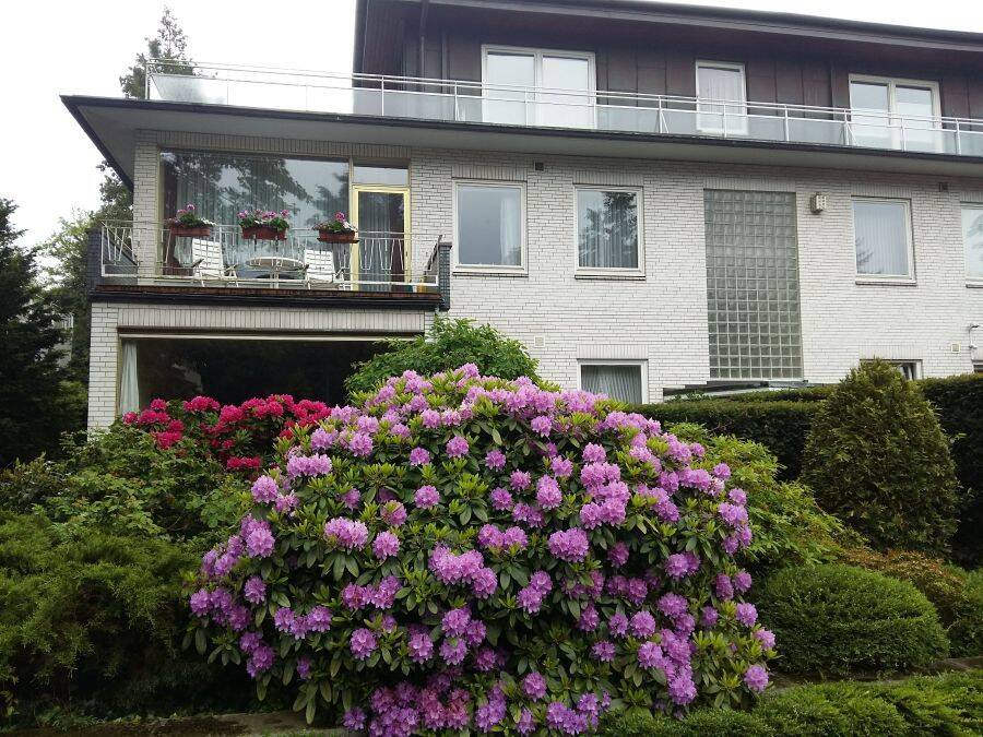 Provisionsfrei* 5-Zimmer-Wohnung in Wasserlage am Alsterlauf – Balkon, TG, 124 m², Alsterdorf, 22297 Hamburg (Hamburg-Nord Alsterdorf Barmbek-Nord Groß Borstel Winterhude)