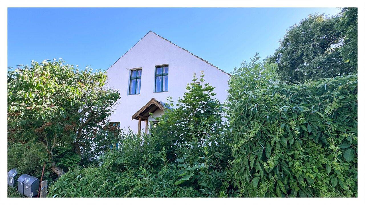 Attraktives Romantisches Mehrfamilienhaus voll vermietet mit 4 Wohneinheiten, 16775 Löwenberger Land