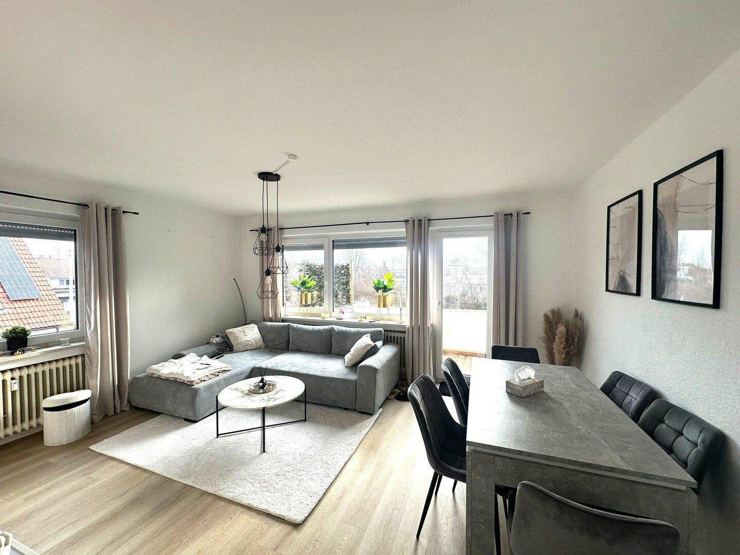 Moderne und helle 4-Zimmer-Wohnung – in nur 13 Minuten zur Ulmer Stadtmitte, 89275 Elchingen