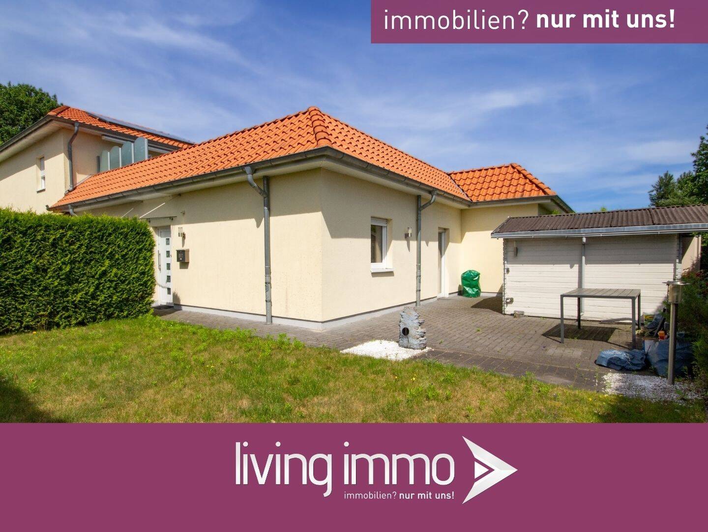 Schöne Erdgeschosswohnung mit Gartenanteil, 2 Terrassen und Carport, 26160 Bad Zwischenahn