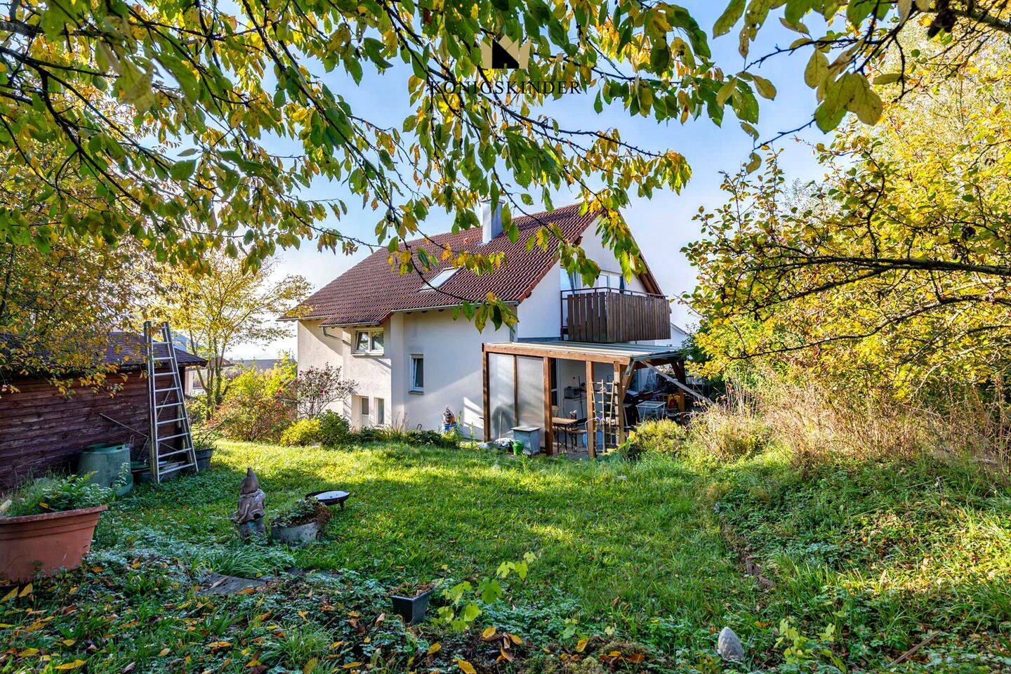 Viel Platz für die Familie – Zweifamilienhaus mit Terrasse, Balkon und teilausgebautem UG, 73337 Bad Überkingen