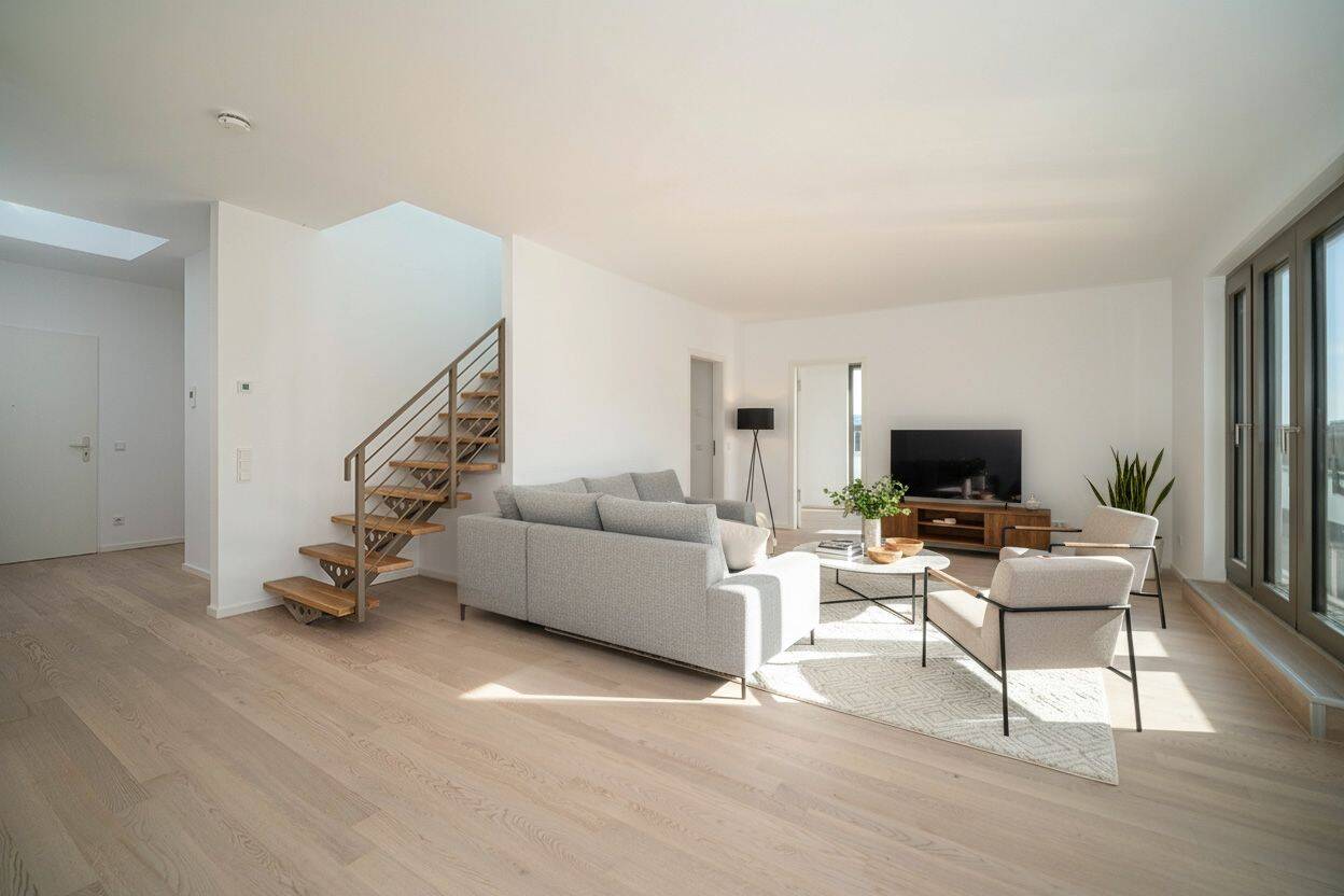 99 m² Wohnkomfort in Wilmersdorf – Dachterrasse, Rundumblick und Südbalkon, 10715 Berlin (Charlottenburg-Wilmersdorf Wilmersdorf)