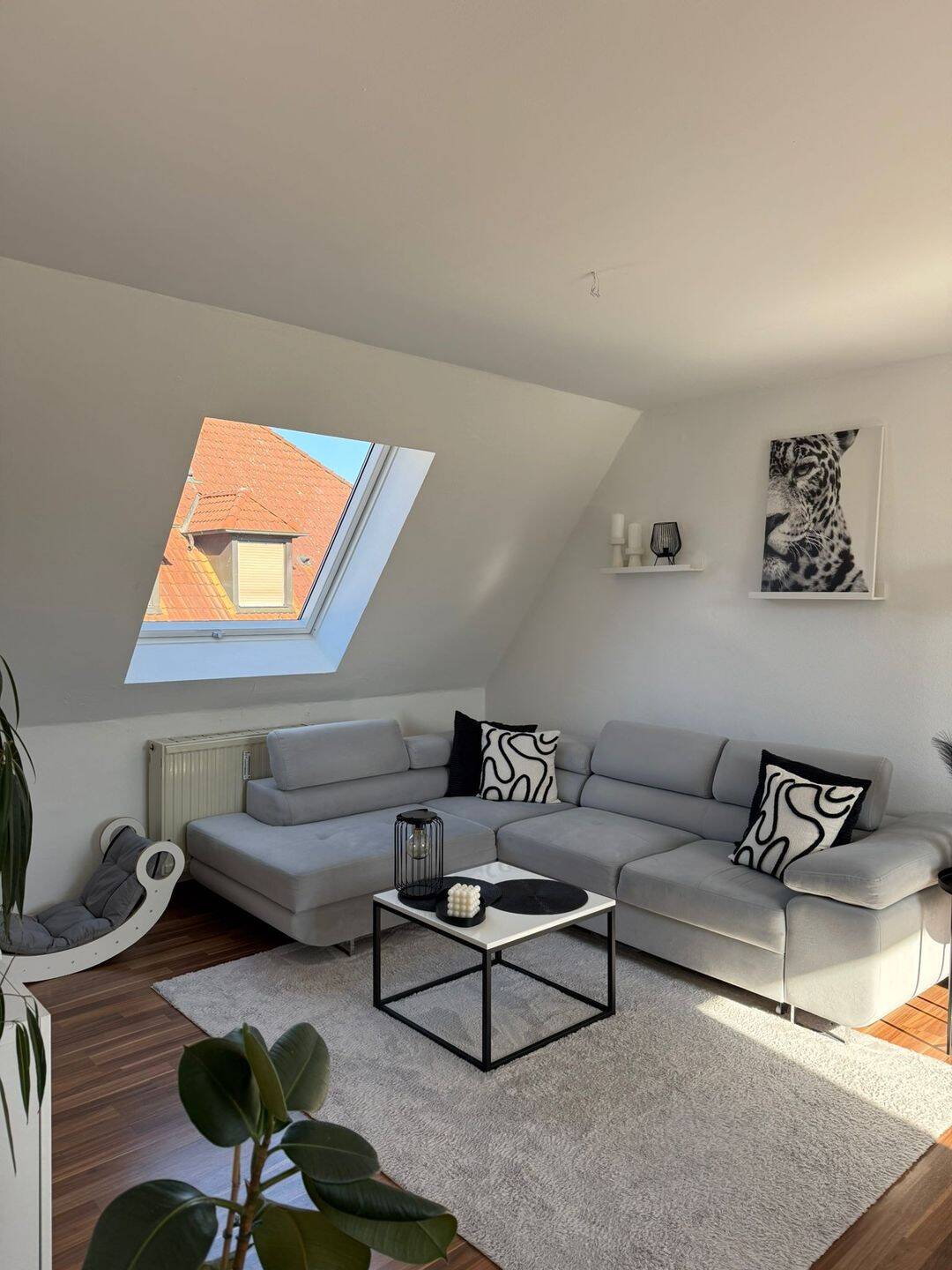 Schöne helle Dachgeschosswohnung, 91560 Heilsbronn