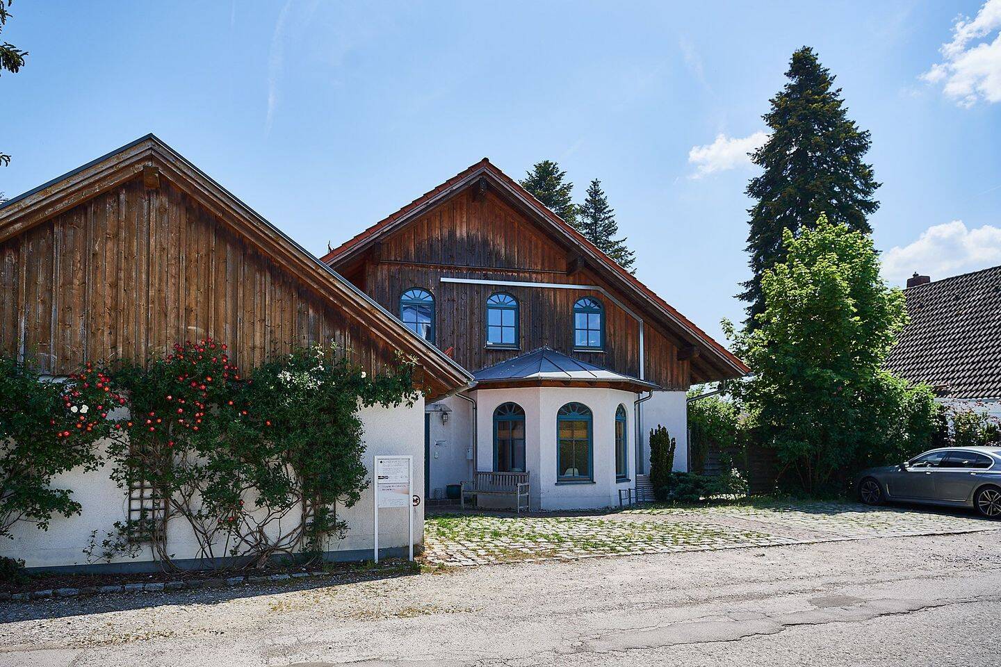 Helle Villa in ruhiger Bestlage mit attraktiven Mieten/Steuervorteilen, provisionsfrei, 82205 Gilching