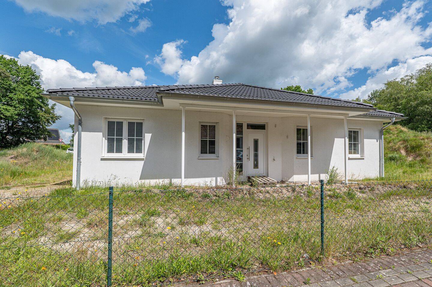 Moderner Bungalow mit viel Potenzial zur individuellen Fertigstellung in ruhiger Lage von Köhlen, 27624 Geestland
