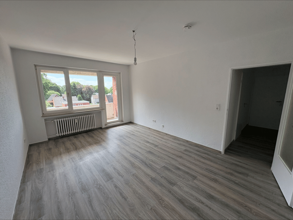 Charmante 3-Zimmer-Etagenwohnung in Leer 68,25 m² auf der 3. Etage rechts, 26789 Leer (Ostfriesland)
