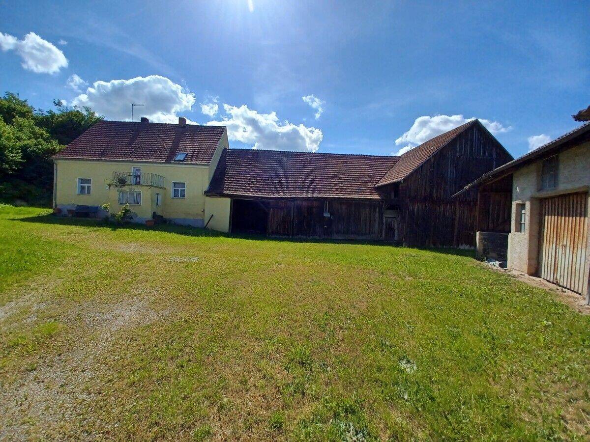 Ehemalige Hofstelle wartet auf neue Besitzer…, 92546 Schmidgaden