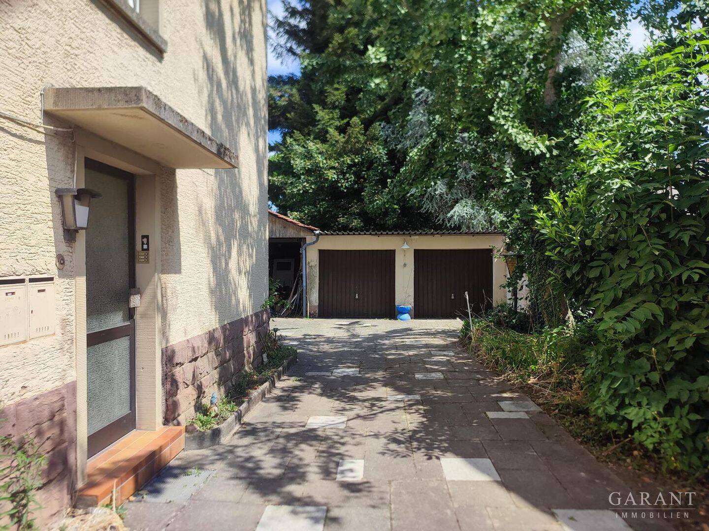Top Angebot! Dreifamilienhaus zum wohlfühlen mit weiterer Bebauungsmöglichkeit in toller Lage!, 76227 Karlsruhe (Durlach Hohenwettersbach Stupferich)