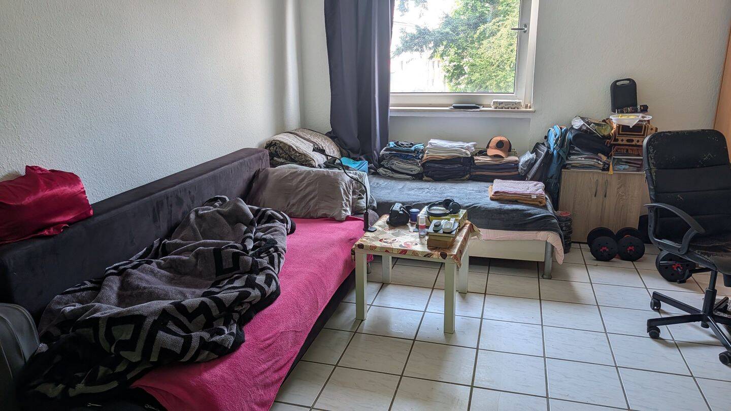 zimmer , hellig gross und close zu uni, 33098 Paderborn