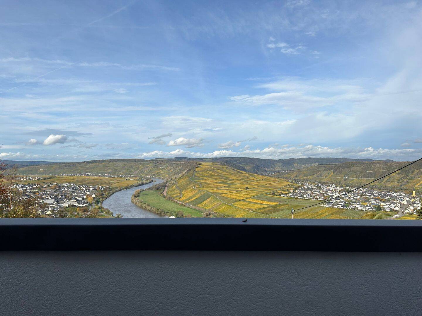 Haus im Haus mit Moselblick in Leiwen-Zummethöhe – “Wohnen, wo andere Urlaub machen”, 54340 Leiwen