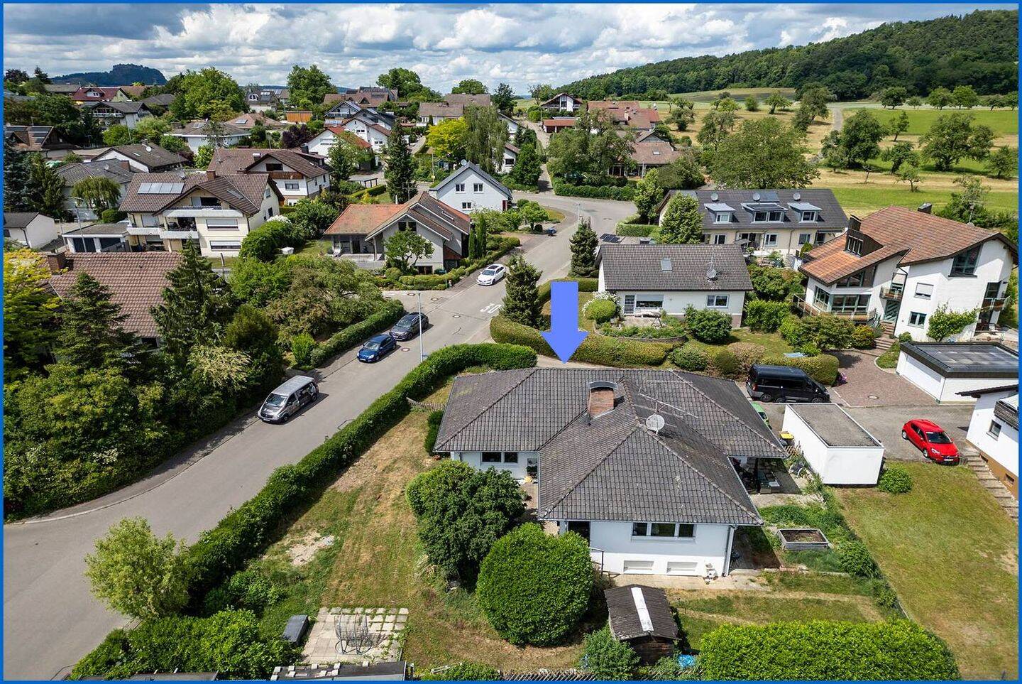 Schöner Bungalow mit ELW auf großem Grundstück, moderne Wärmepumpe und bereits energetisch gedämmt ., 78239 Rielasingen-Worblingen