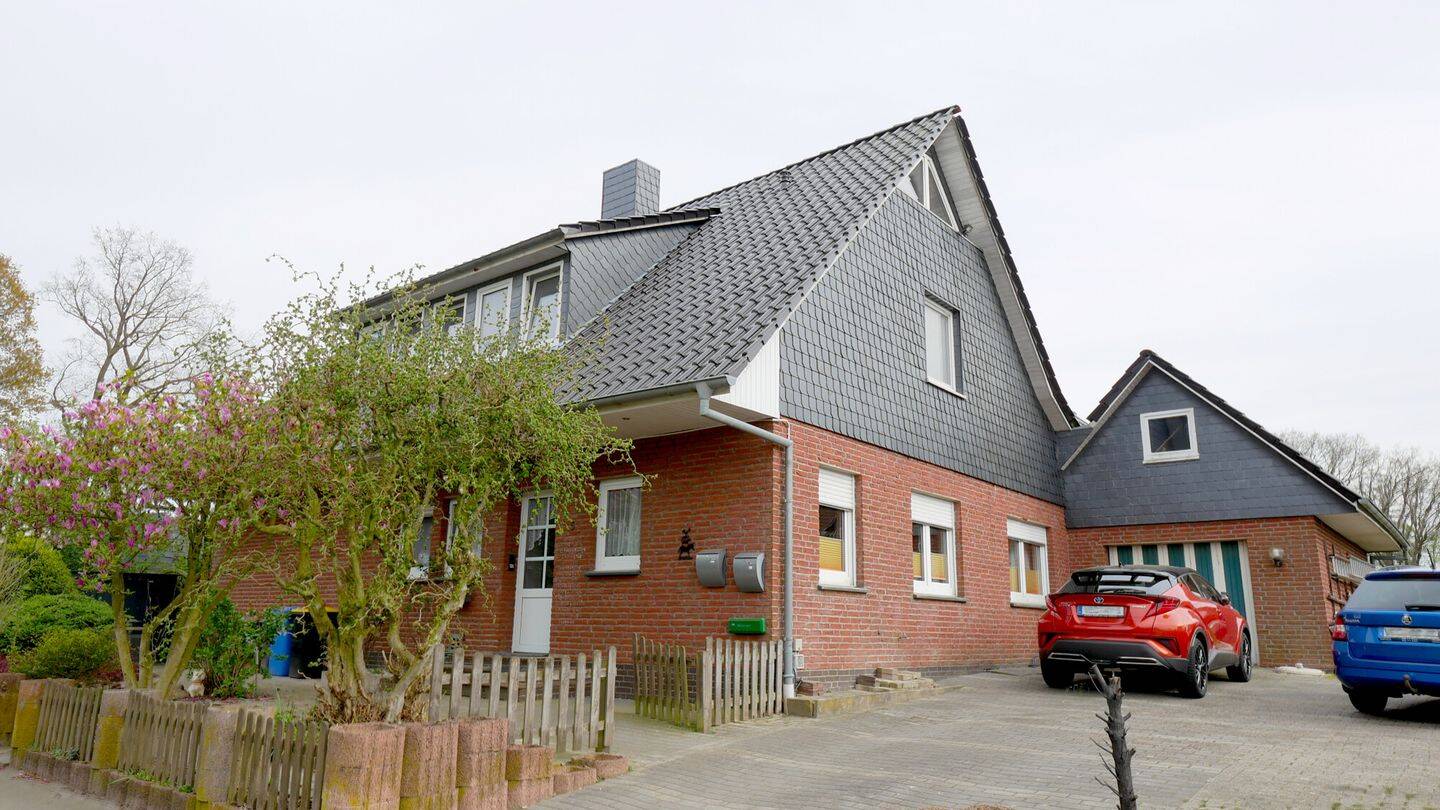 Zweifamilienhaus in Visbek, 49429 Visbek