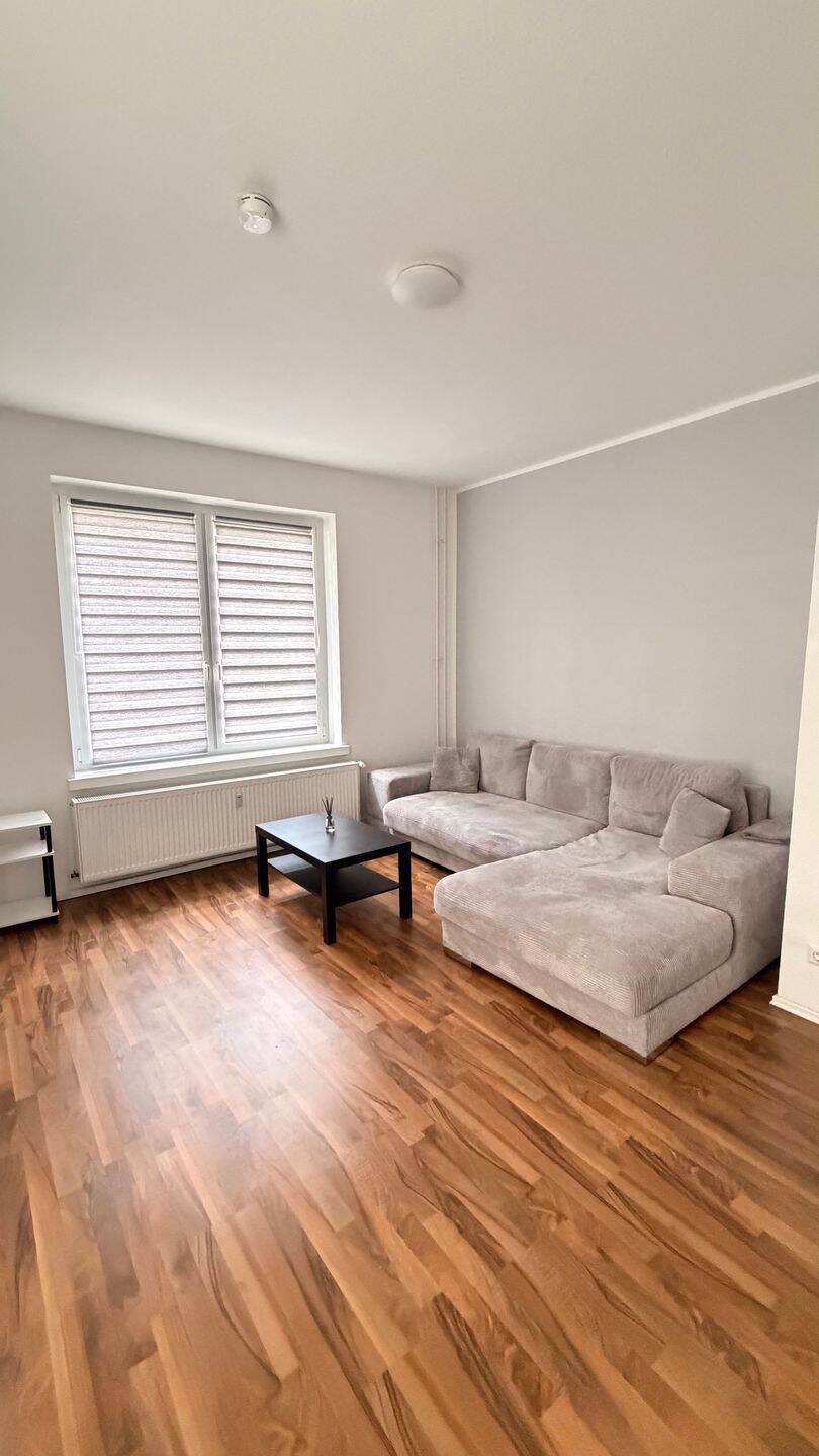 Möblierte 2-Zimmer-Wohnung zum 01.08.2026 in Berlin-Schöneweide – nahe Treptower Park & Bahnhof Baumschulenweg, 12437 Berlin (Treptow-Köpenick)