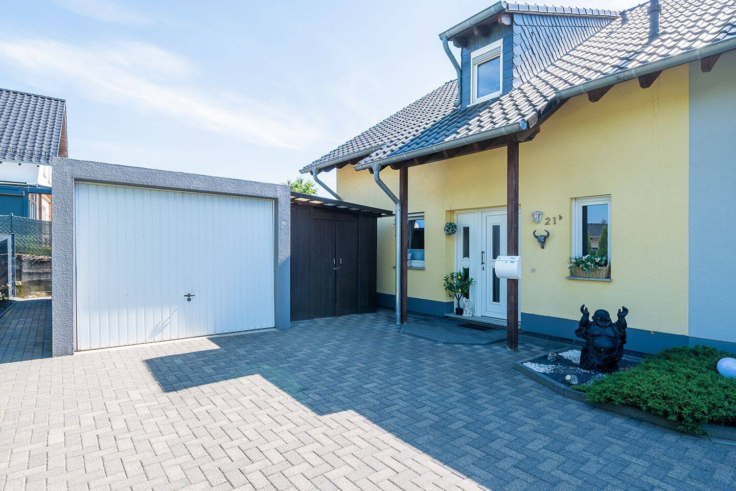Doppelhaushälfte (BJ 2003) mit Garage in ruhiger Wohngegend in Gerolstein I 4 Schlafzimmer I Garten, 54568 Gerolstein
