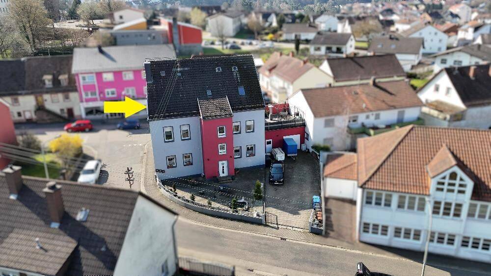 +++Gepflegte Wohnung mit 3 geräumigen Zimmern, Wohnküche und Tageslichtbad im Herzen von Lemberg+++, 66969 Lemberg