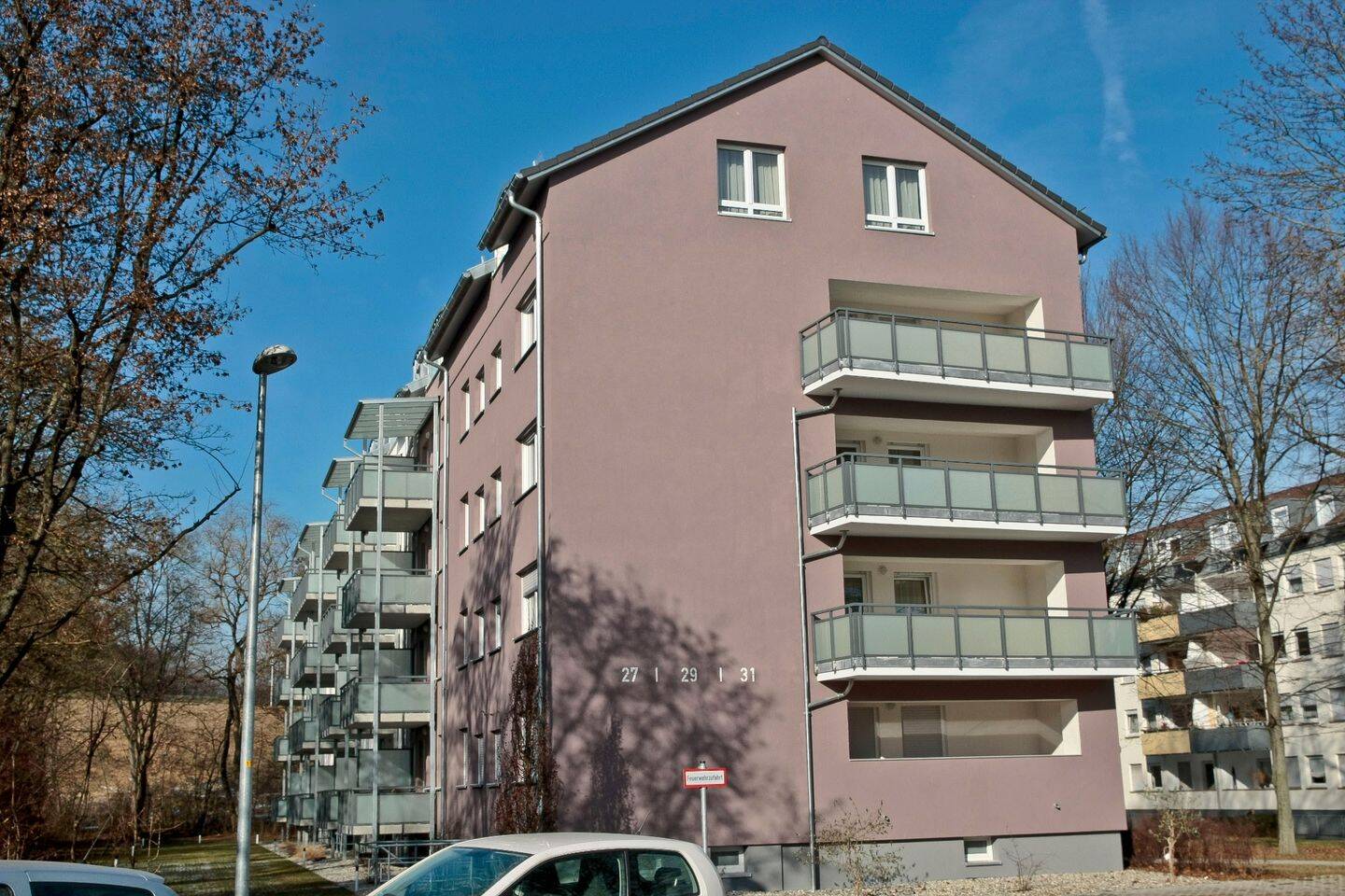 Renovierte 2 Zimmer Wohnung im Erdgeschoss, 70376 Stuttgart (Bad Cannstatt Burgholzhof Münster Zuffenhausen)