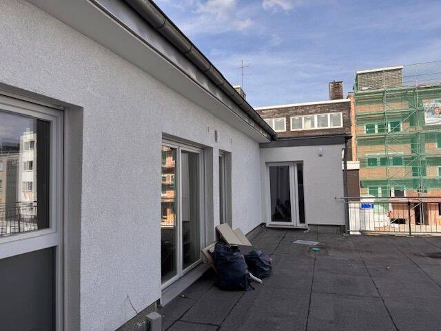 Perfekt für Stadtliebhaber / Neubau 4-Zimmer-Wohnung in Solingen, 42651 Solingen (Gräfrath Solingen-Mitte)