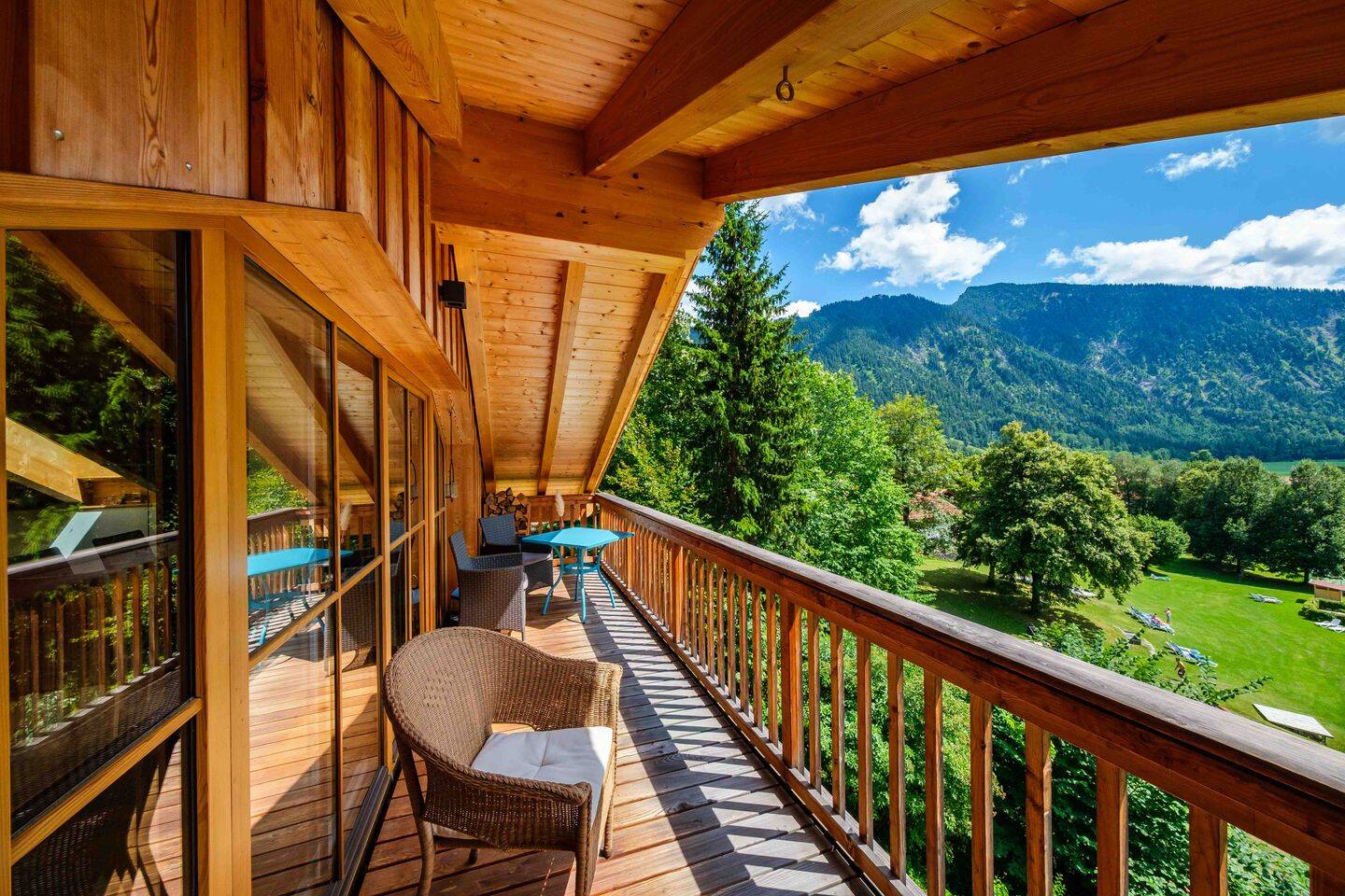 Modernes Chalet-Penthouse in ruhiger Panoramalage mit freiem Bergblick, 83735 Bayrischzell