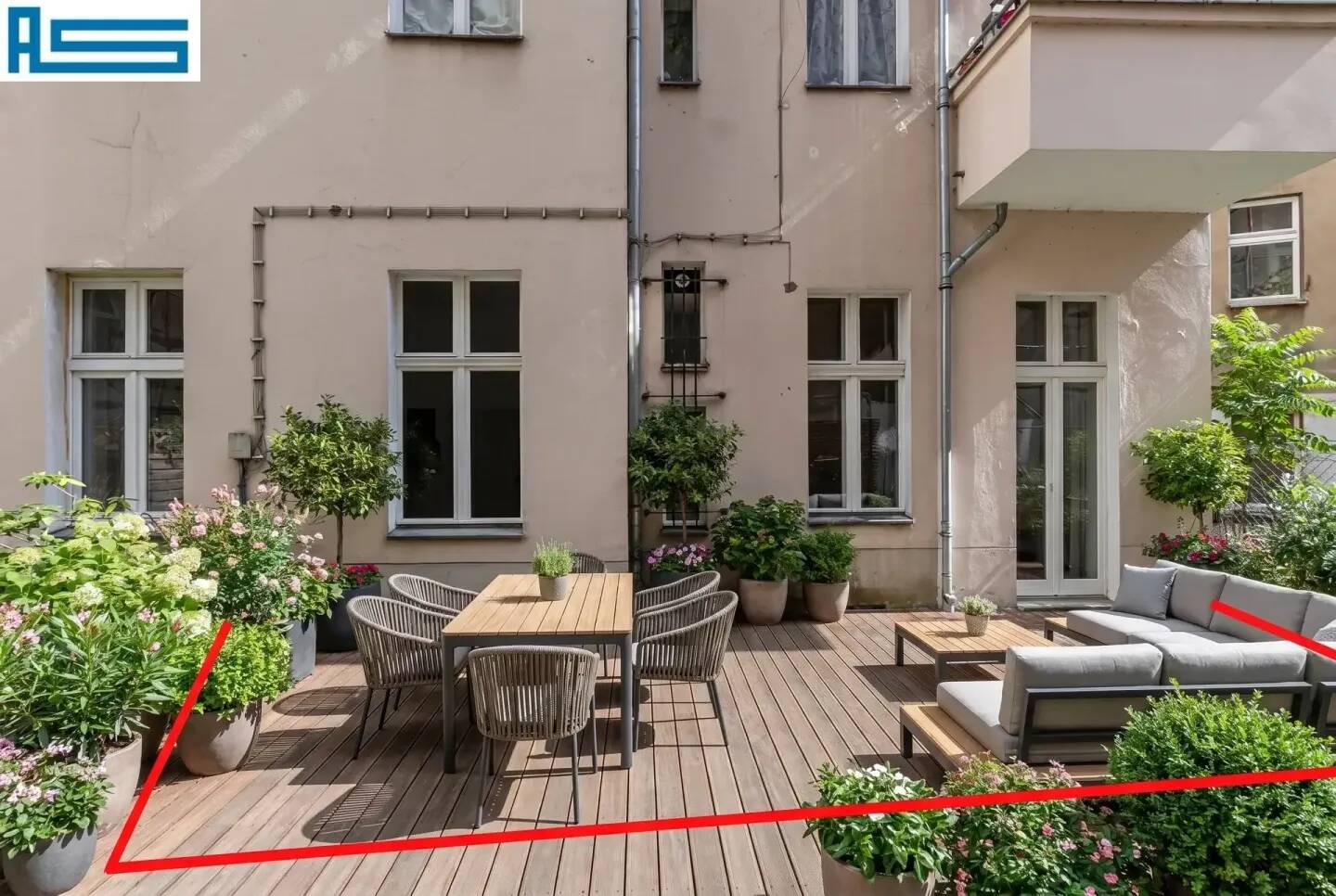 Bezugsfreie Einzimmerwohnung mit eigenem Garten, 10589 Berlin (Charlottenburg-Wilmersdorf Charlottenburg Kolonie Gerickes Hof)
