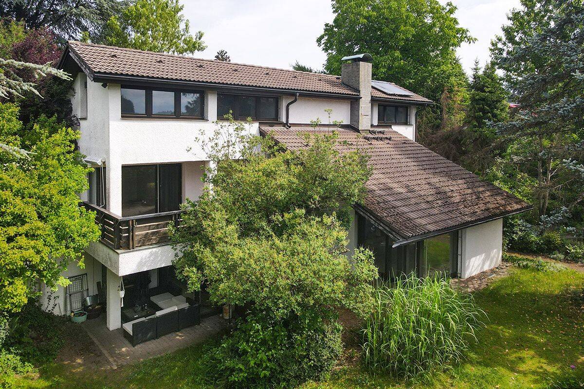 Besondere Architektur in begehrter Lage, Raum für Ihre Wohnträume – nahe dem Bodensee, 88285 Bodnegg
