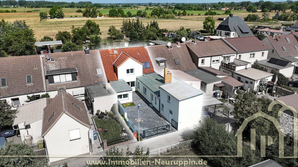 Einziehen und ankommen: saniertes Einfamilienhaus mit eigenem Grundstück in Neuruppin, 16816 Neuruppin
