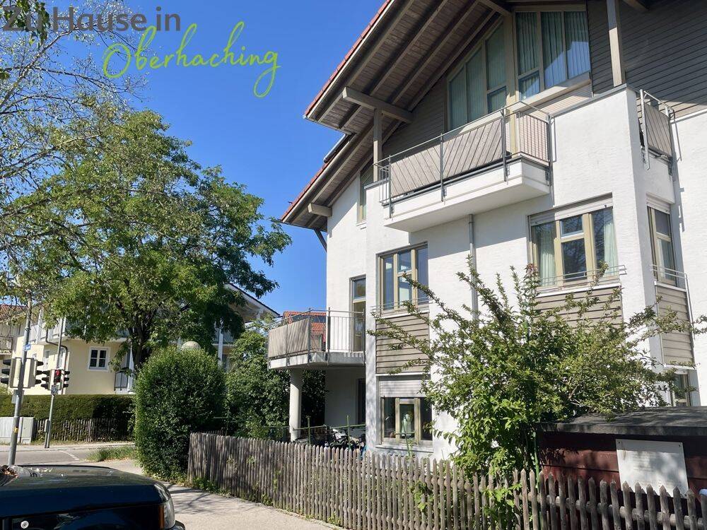 Sonnige 2-Zimmer-Etagenwohnung in Top-Lage mit Westbalkon, 82041 Oberhaching