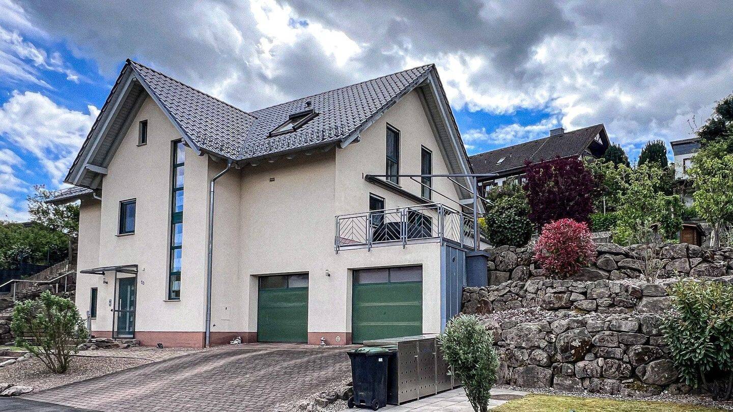 Traumhaus mit vielen Highlights und fulminanter Außenanlage!, 35091 Cölbe