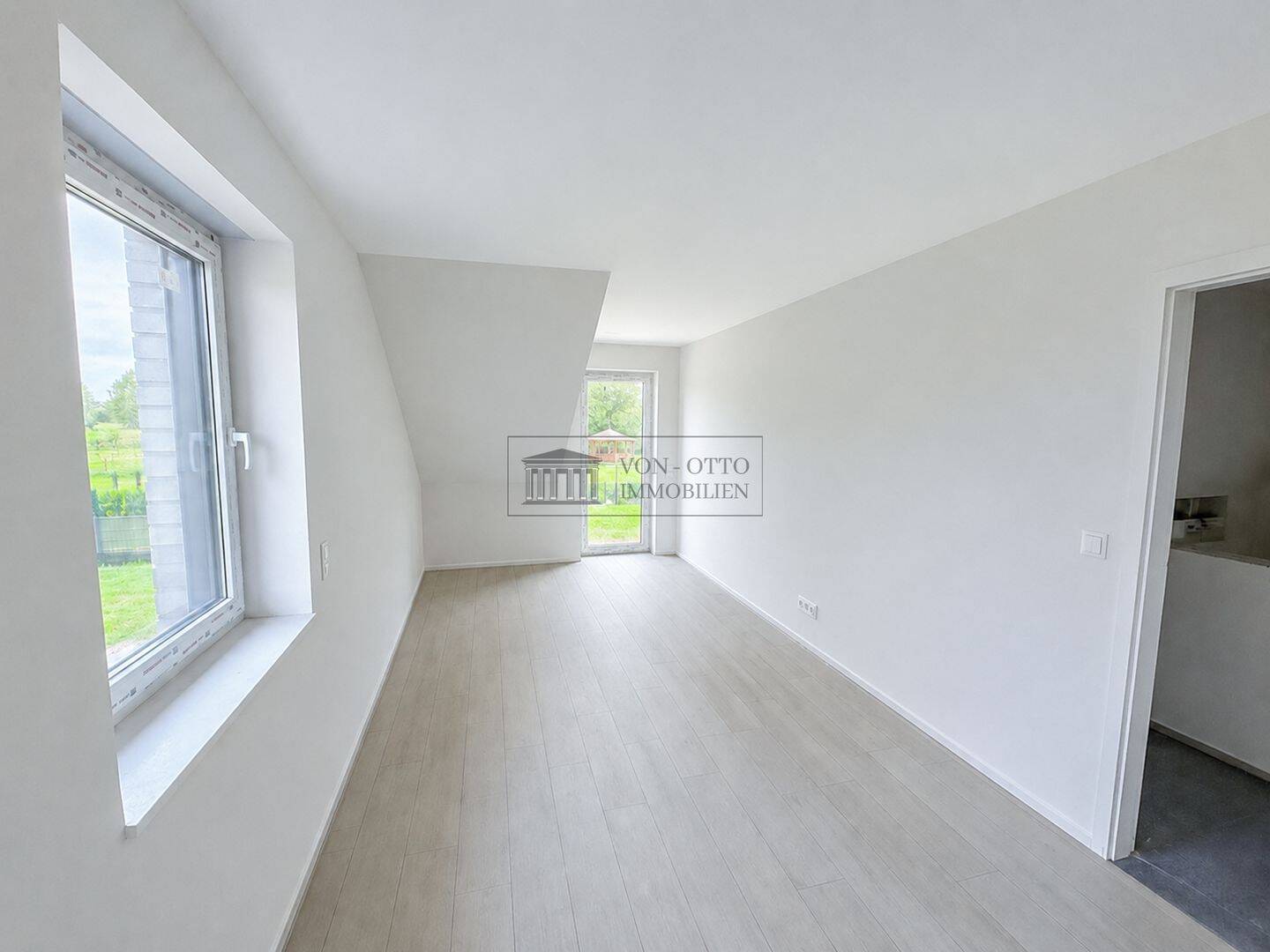 Erstbezug mit Wohnkomfort – Stilvolle Neubau-Doppelhaushälfte, 27251 Neuenkirchen