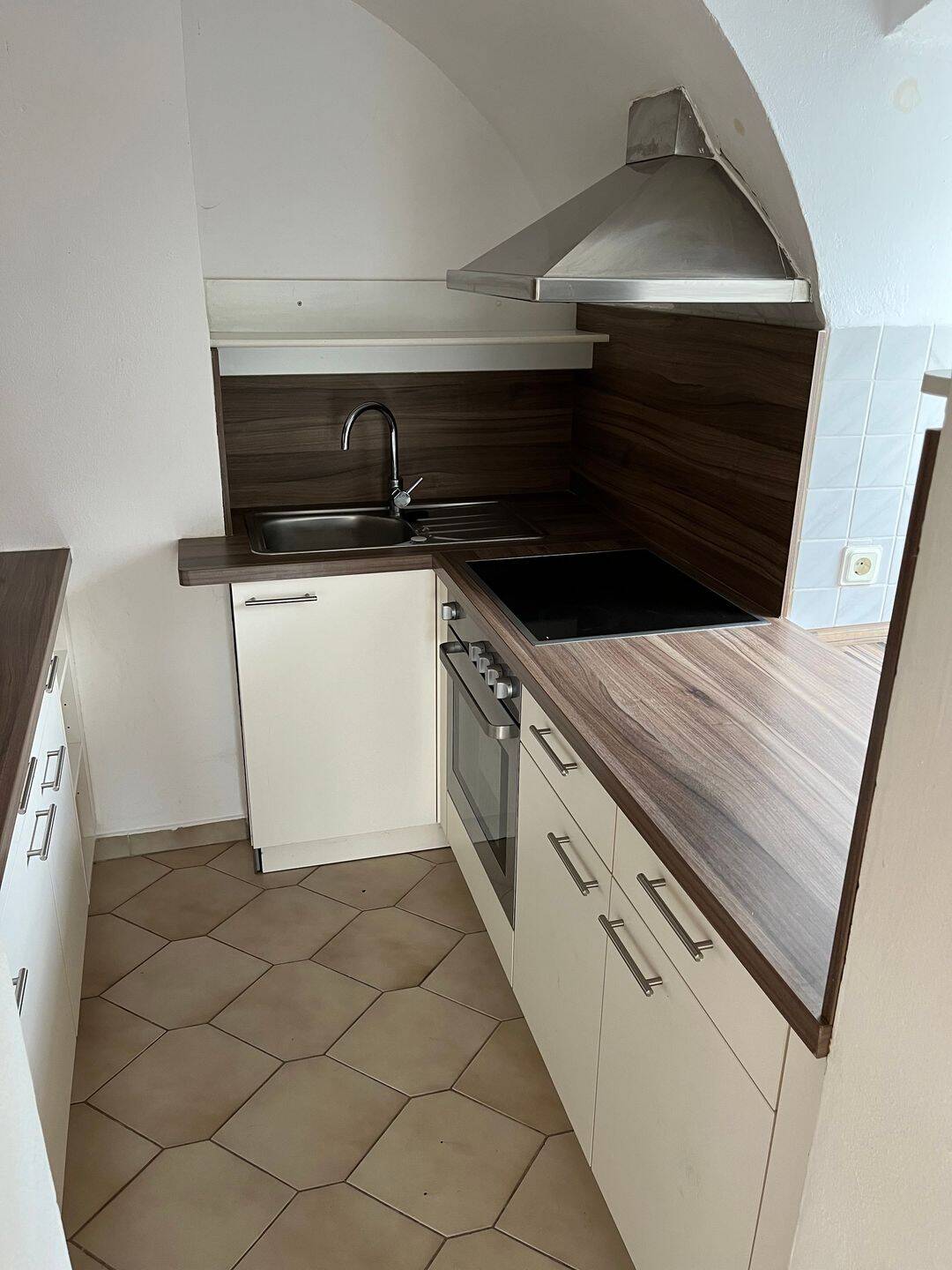2-Zimmer-Wohnung mit Wintergarten und Garage in Weißdorf, 95237 Weißdorf