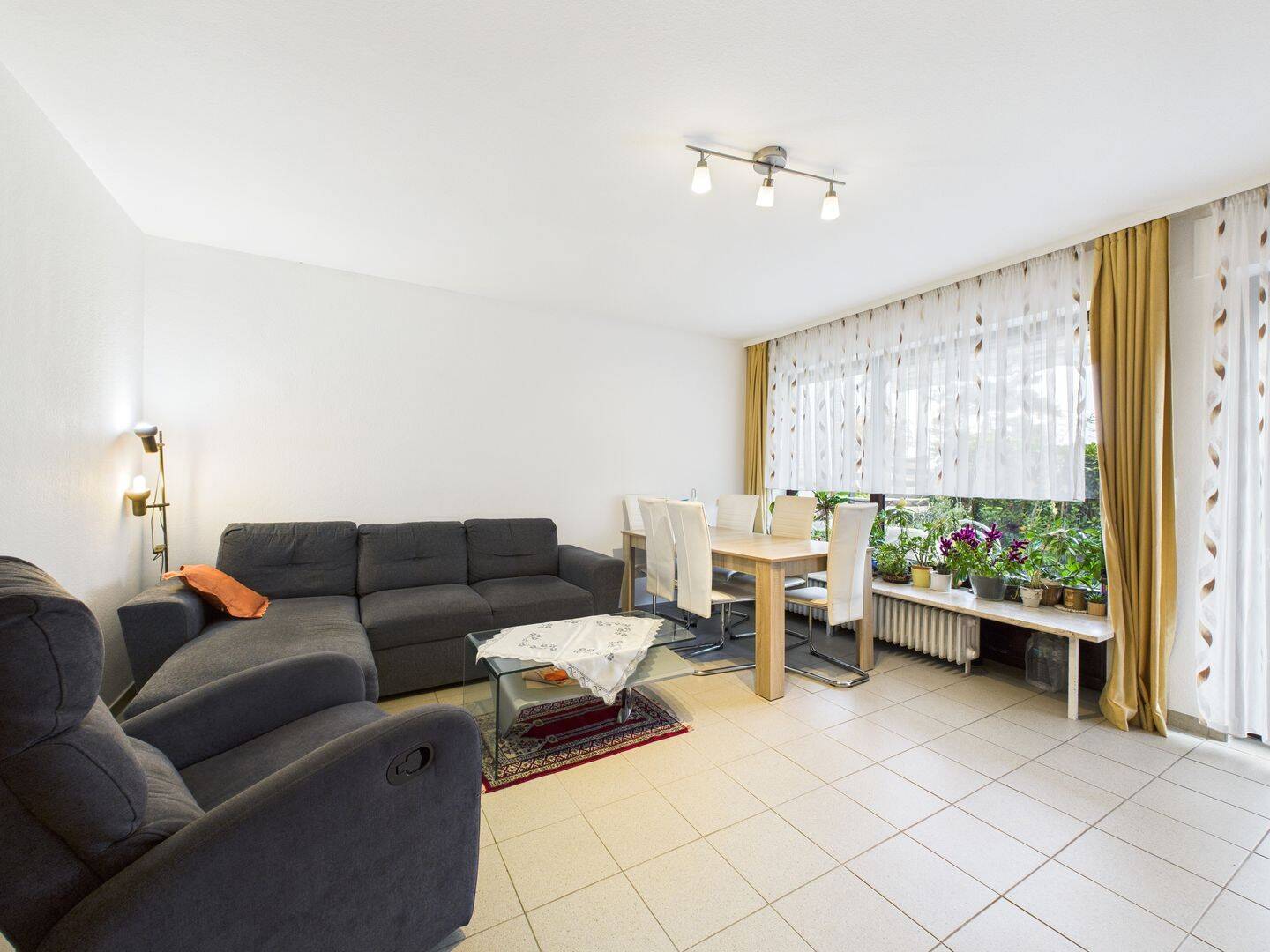 Wohnen mit Lebensqualität: 3-Zimmer-Wohnung mit großer Sonnenterrasse in Top-Lage von Bad Nauheim, 61231 Bad Nauheim